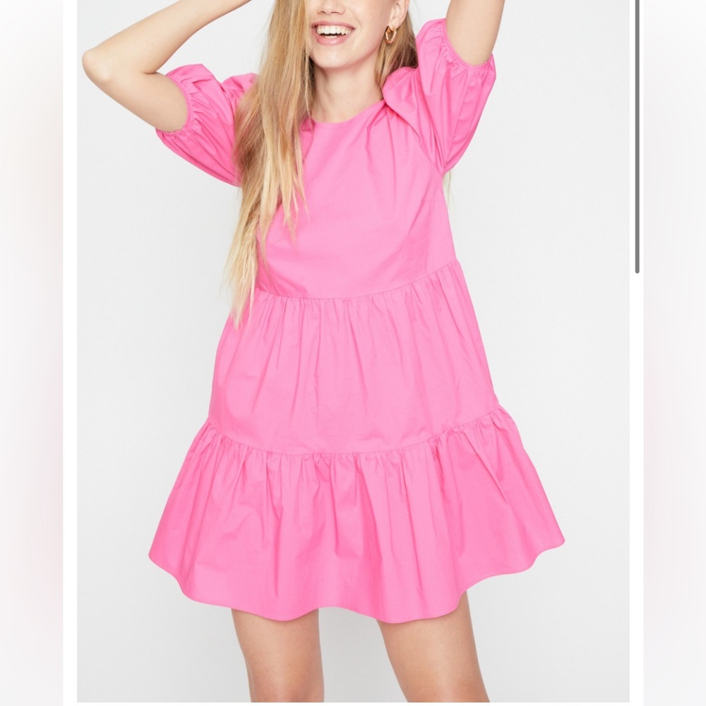Puff sleeve tiered mini dress